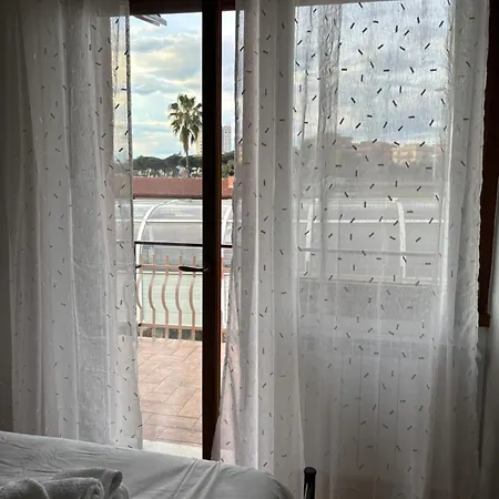 Couette-café Roomestbb 4*